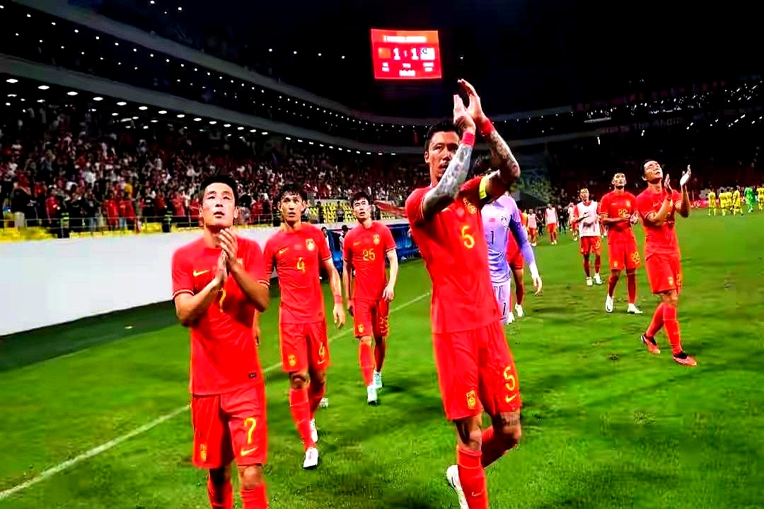 加时末段波特兰开拓者再遭质疑：亚冠节点到来，球迷炸锅，身体对抗强度拉满的简单介绍